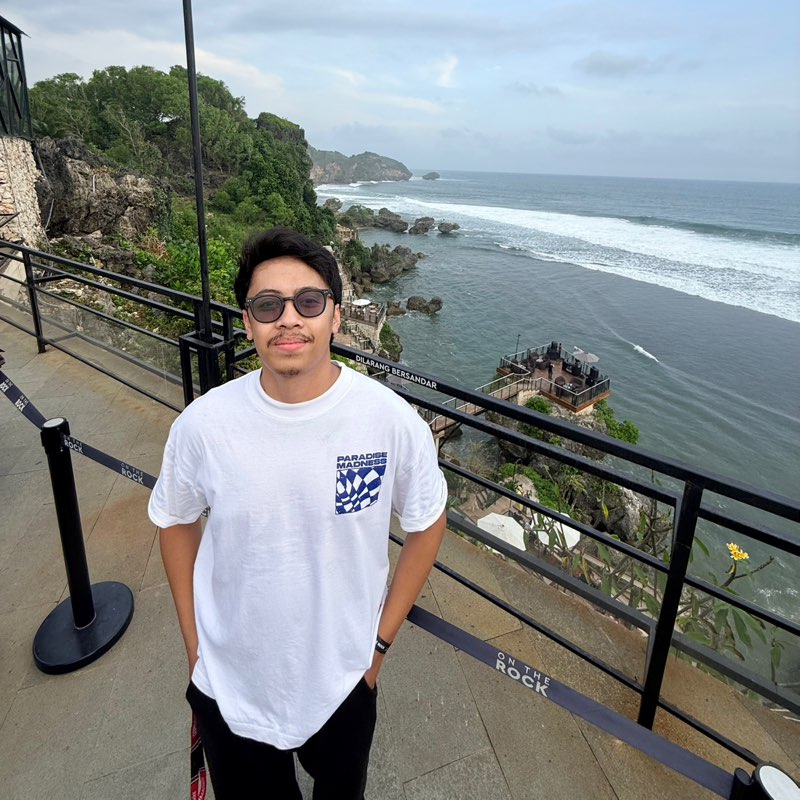 Pubi 🇮🇩