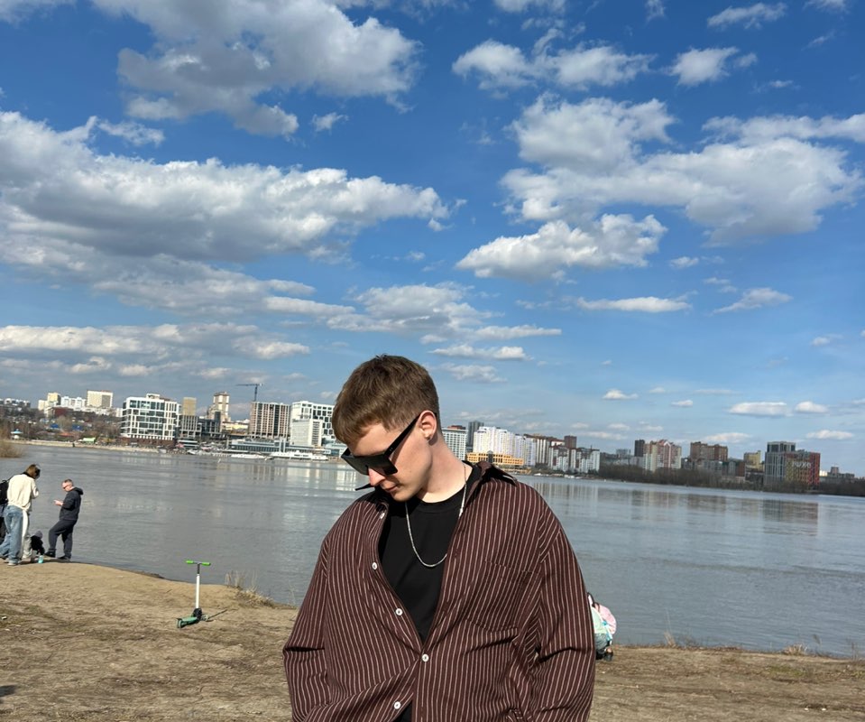 Стасик Титов