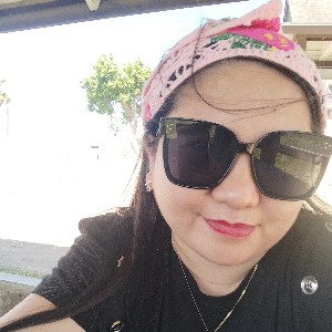 Roxan Palino profile