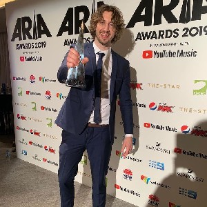 Dean Lewis
