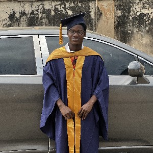 Adeyinka Olareni