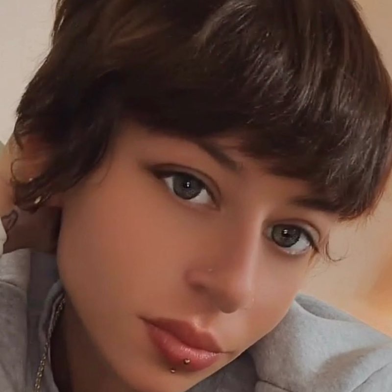 Amy profile