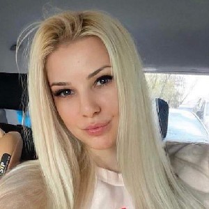 Juliet Flora