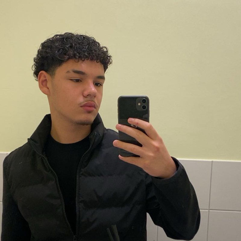 Ayaz profile
