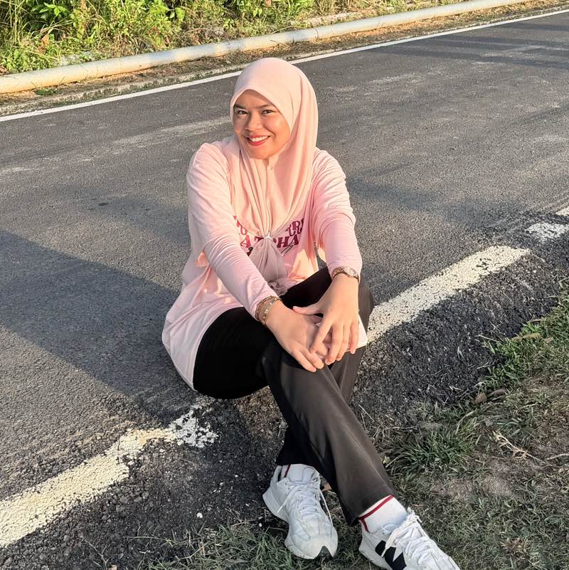 Farhanisha Adlina profile