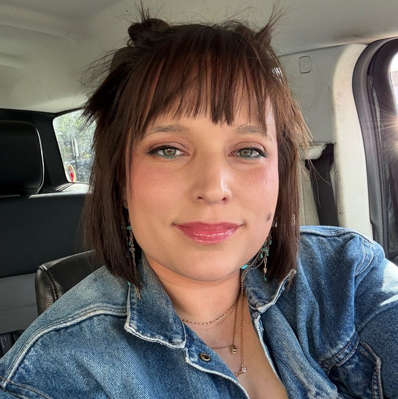 Ashley profile