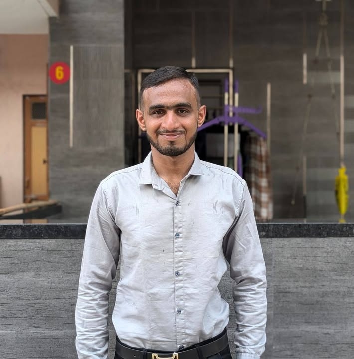 Ayaz profile