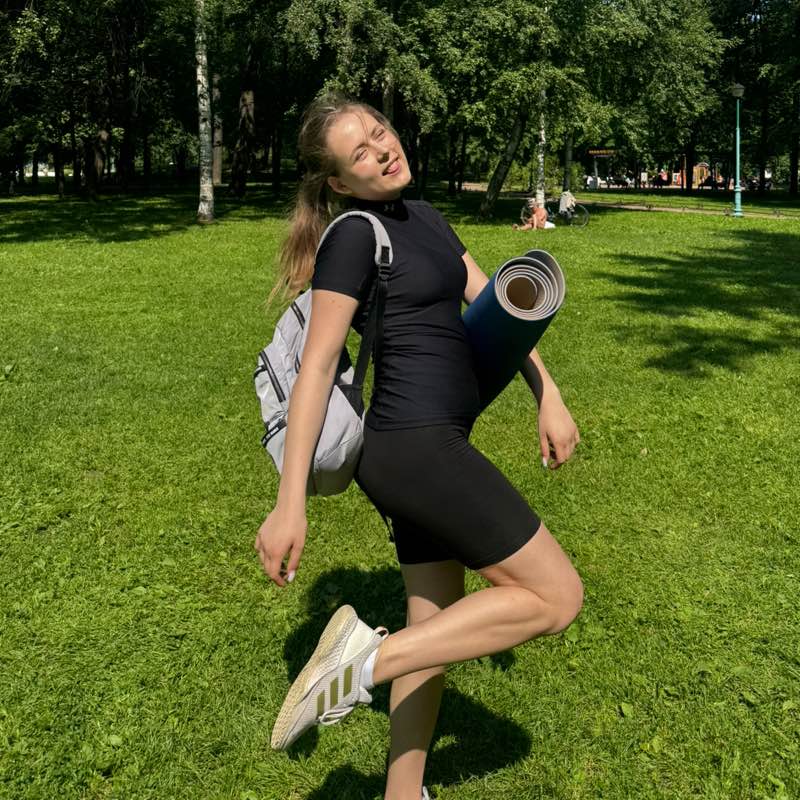 Полина Львова icon