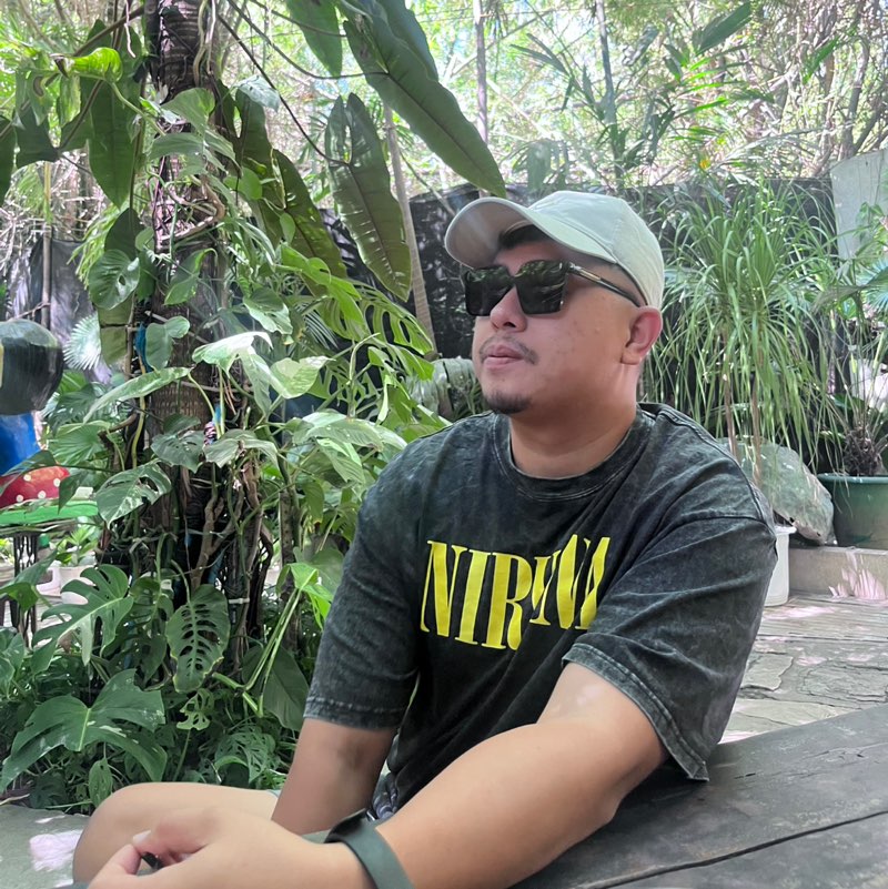 Jim Flores