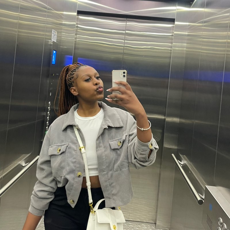 dineo.R profile