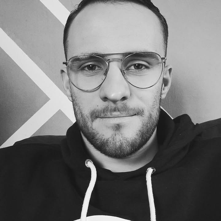 Maxime profile