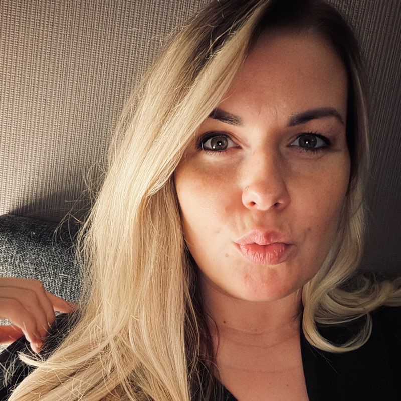 Agnese profile