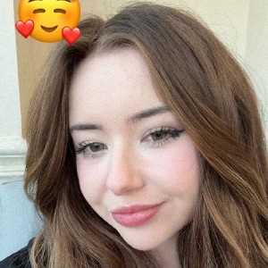 Nicole Ella