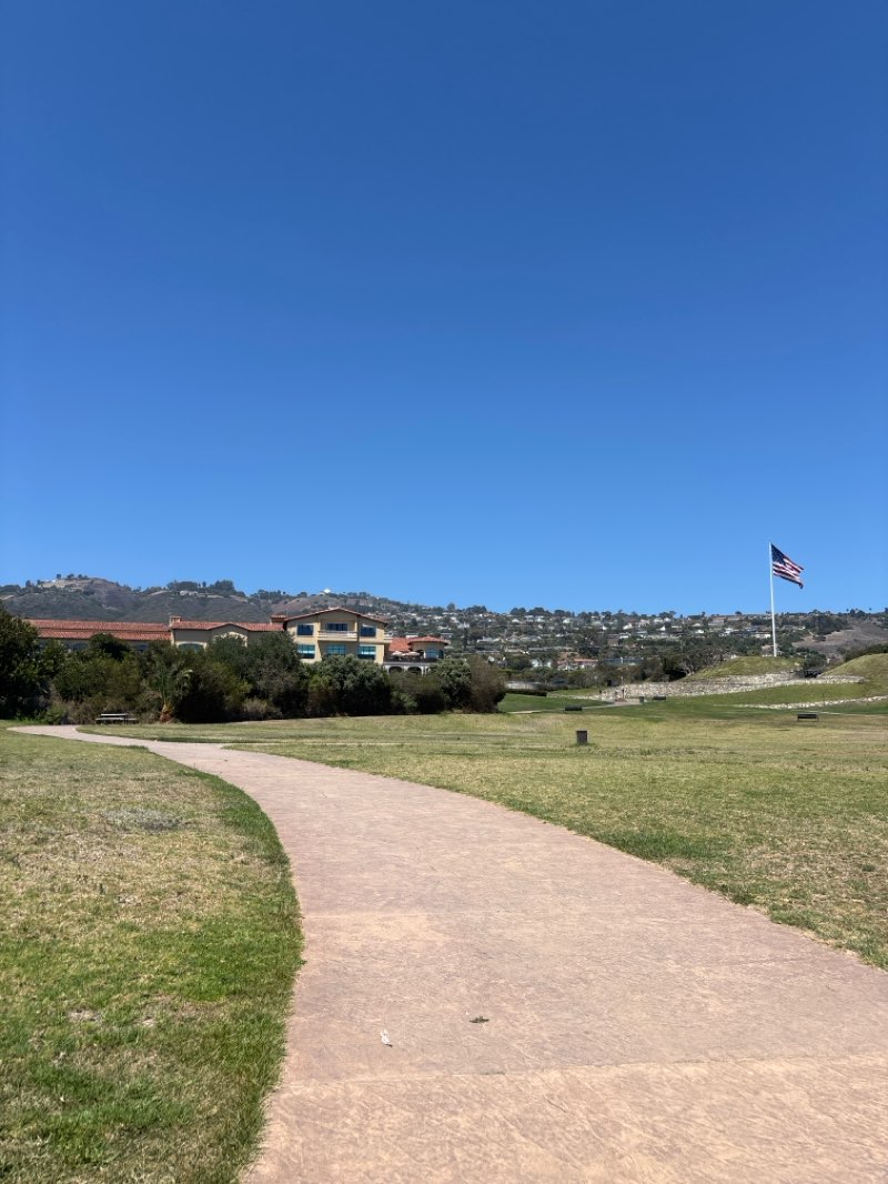 walking near me in Founders Park in summer
