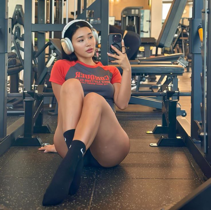 Bora Kim profile