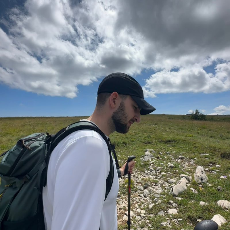 Rustem Velulaev profile