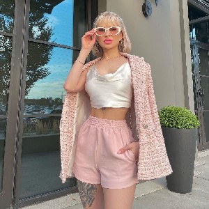 LiliHana babe