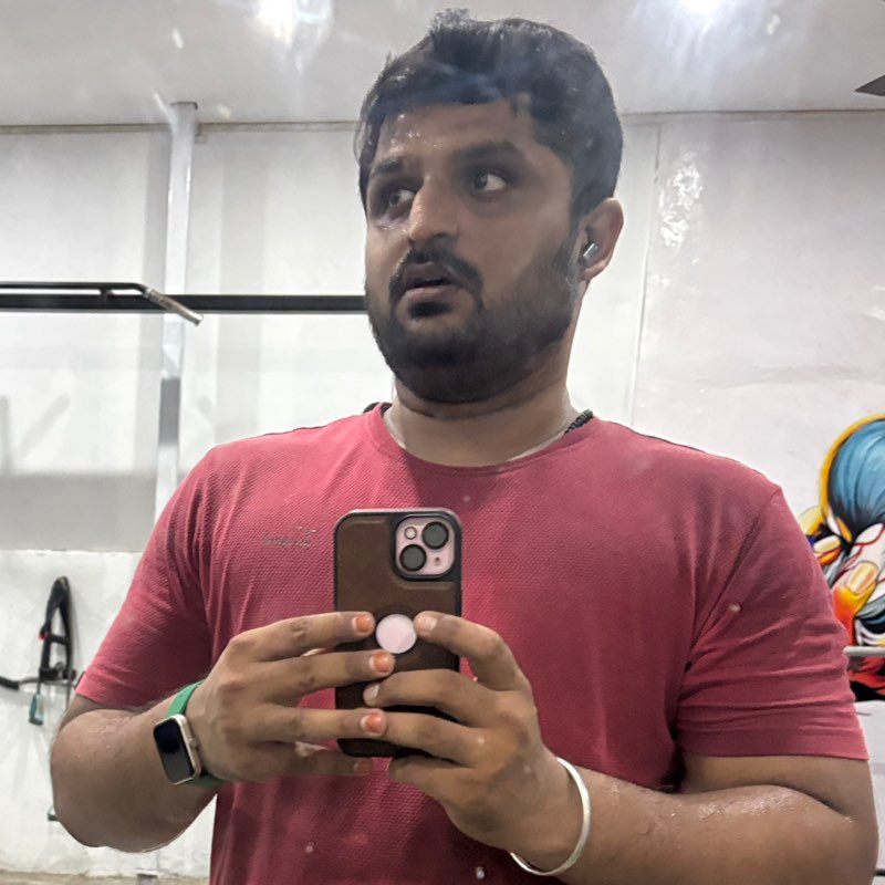 santhanam profile