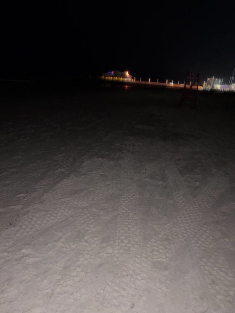walking near me in Breakers Beachfront Park in summer