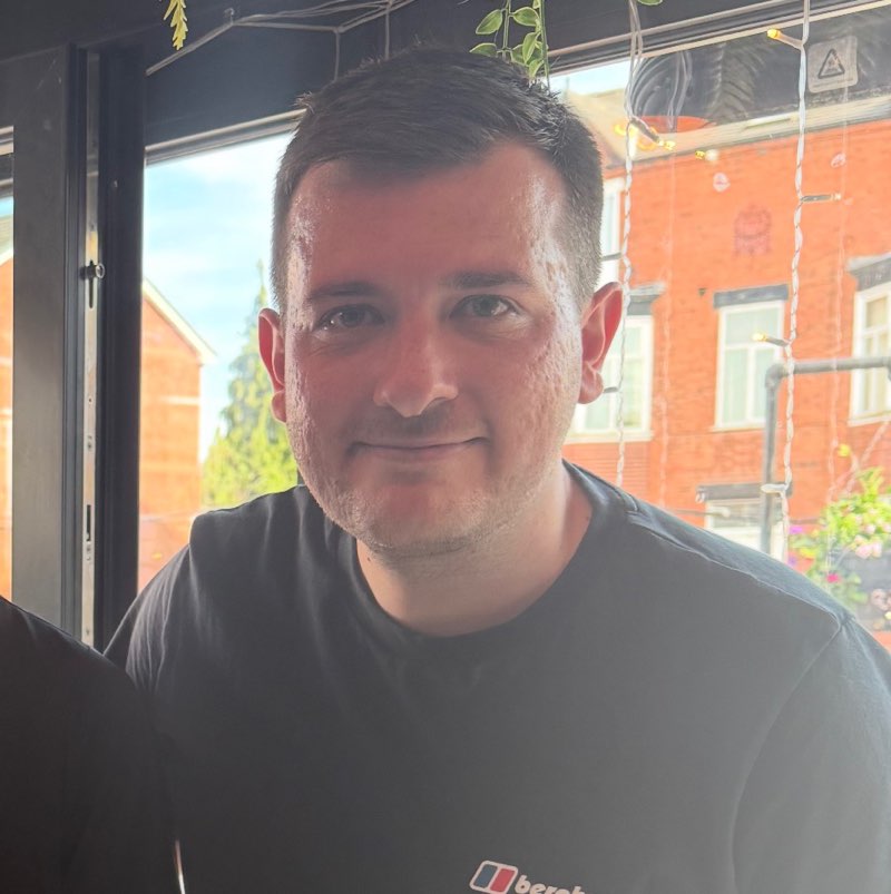 Dan Holland icon