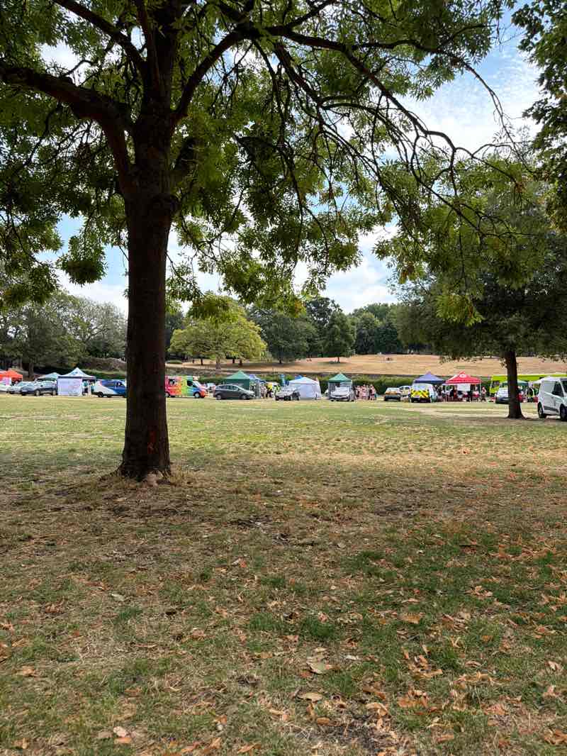 walking near me in Lower Castle Park in summer