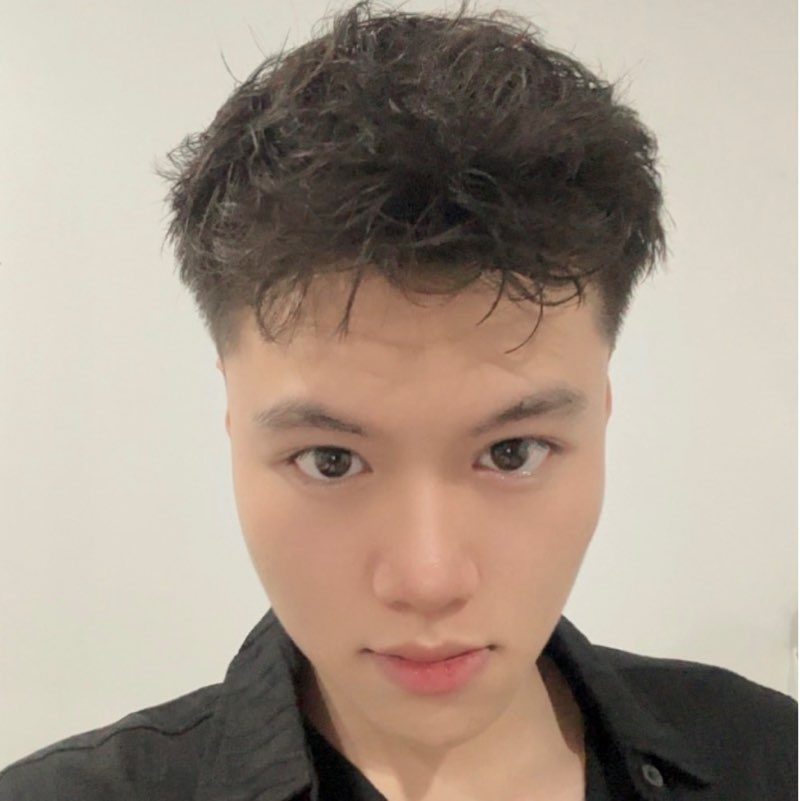 REY-0371-Nguyễn Văn Công profile