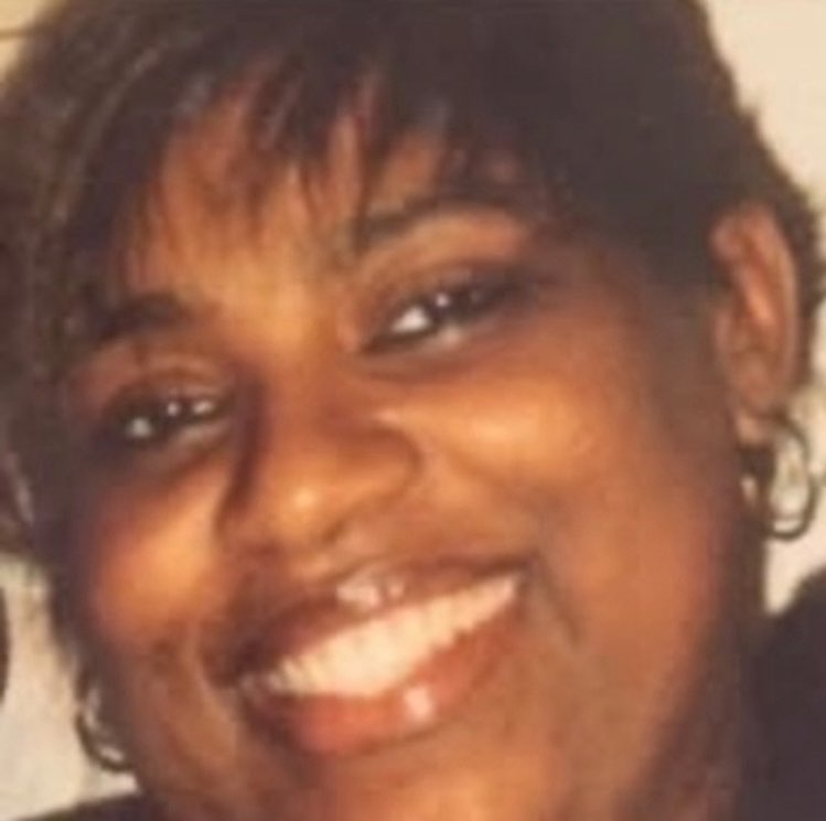 ArethaSimone profile