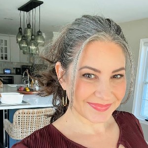 Noelene Veronica