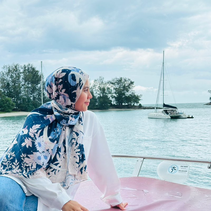 Qurratu profile