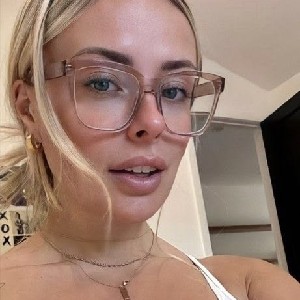 sabrina nichole
