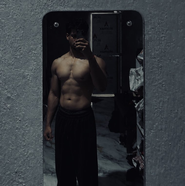 Abhishek - profile
