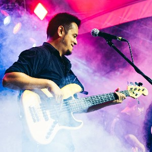 Edward Ruiz profile