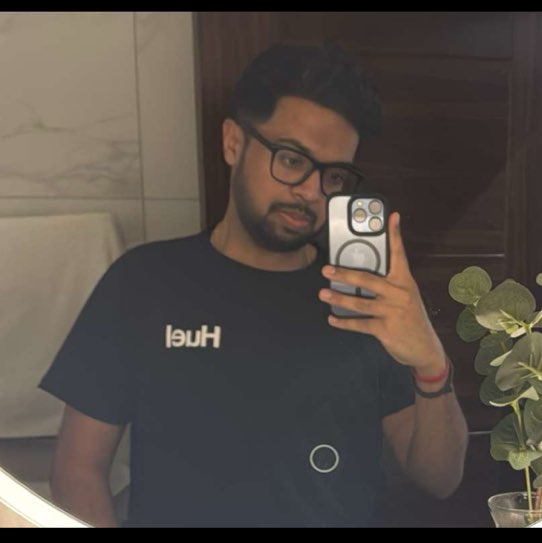 Sanket Malewadikar icon