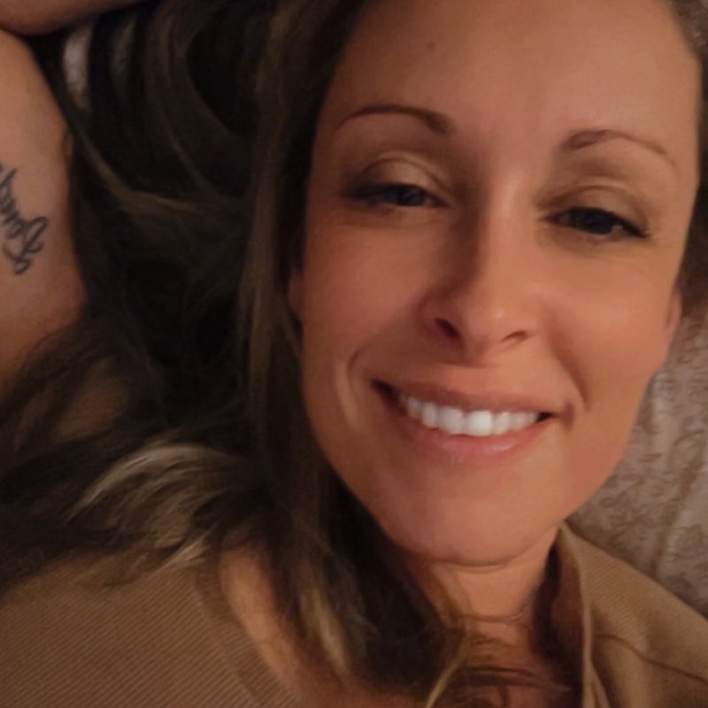 Stefanie profile