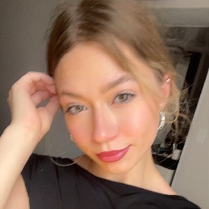 Summer Kline profile