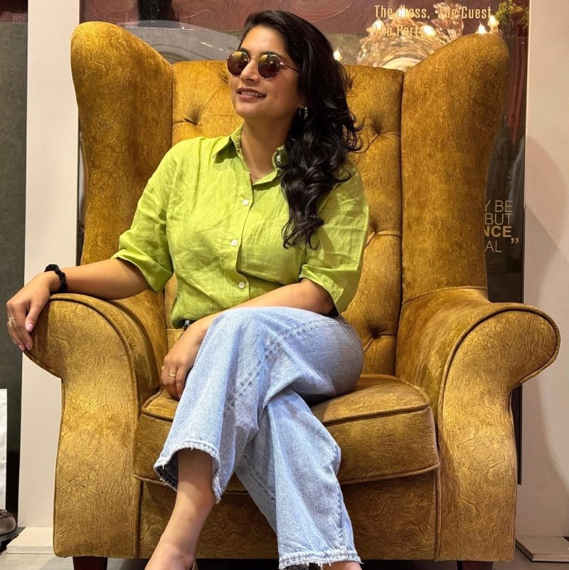 Sneha Sara Suresh icon