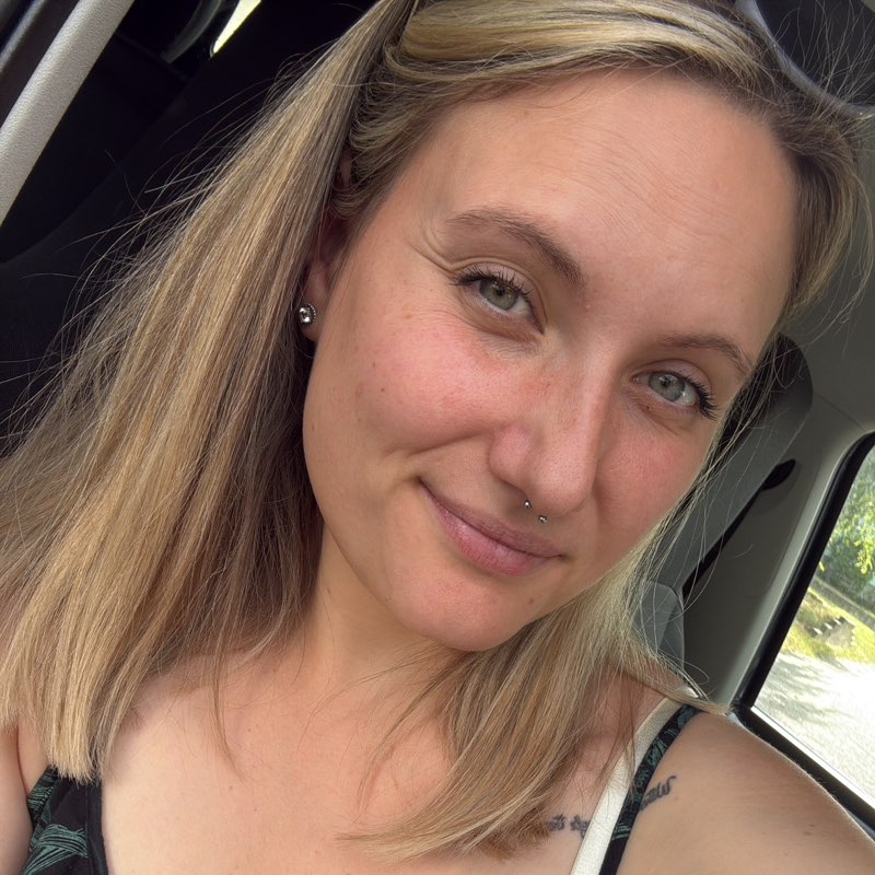 Caroline profile