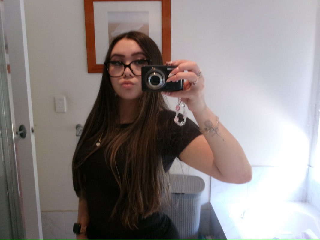 ash.gloverr