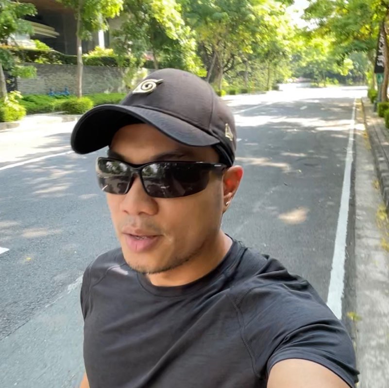Mike Diwa profile