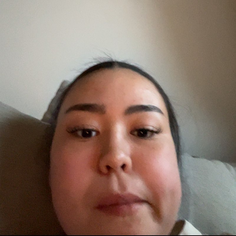 Karoline profile