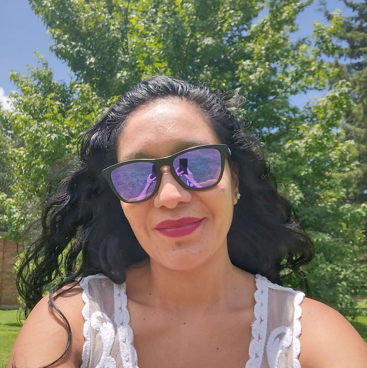 Paola Toledo profile