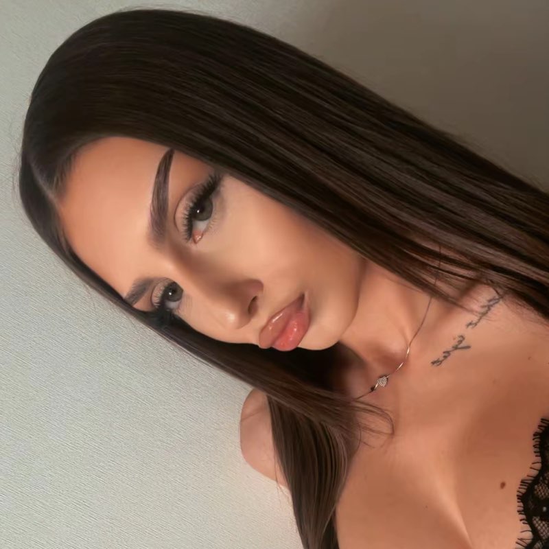 Julia Valmer icon