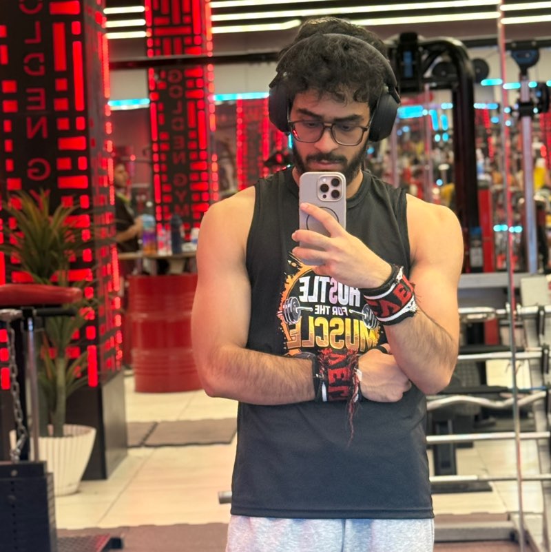 عبدالعزيز profile