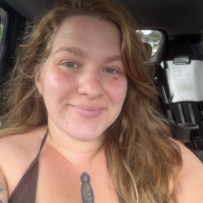 Madelynn profile