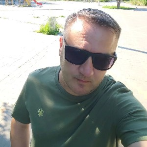 Виктор 👣🔥 profile
