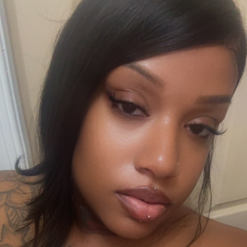 Khadijah aka Dior profile