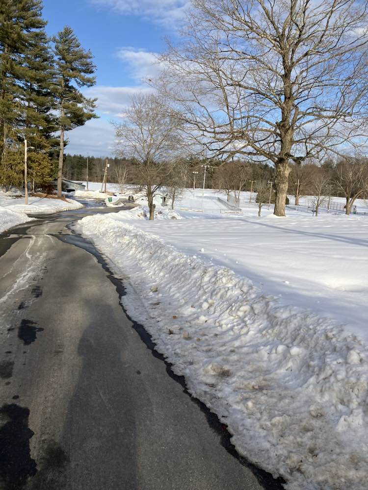 walking near me in Greeley Park in winter