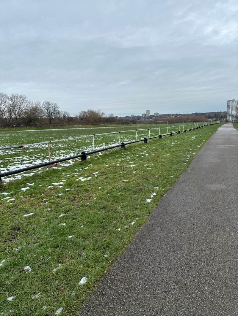 walking near me in Armley Moor in winter