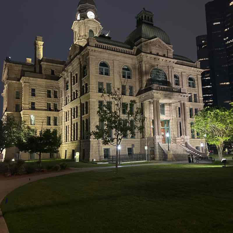 PADDOCK PARK / HIDING PLACE FOR 〜 Paddock Park in Fort Worth | Map and Routes
