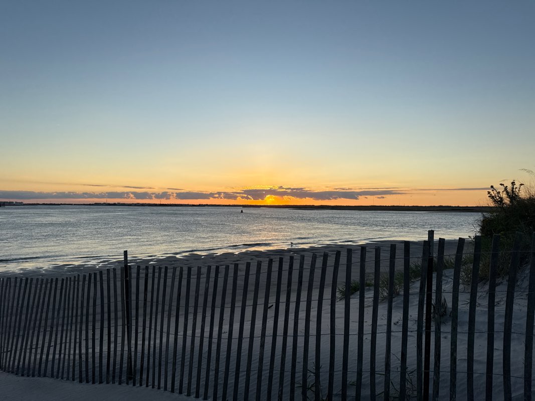 walking near me in Townsend Inlet Waterfront Park in autumn